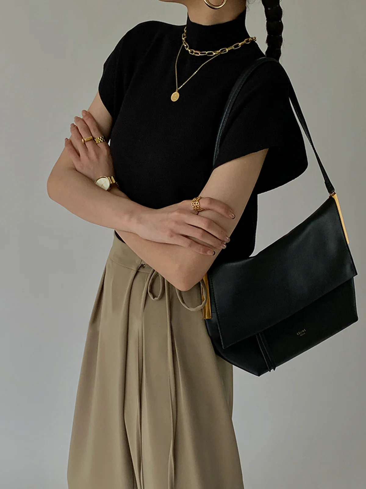 Leisurely Solid Pullover Sweater Vest - Takermore