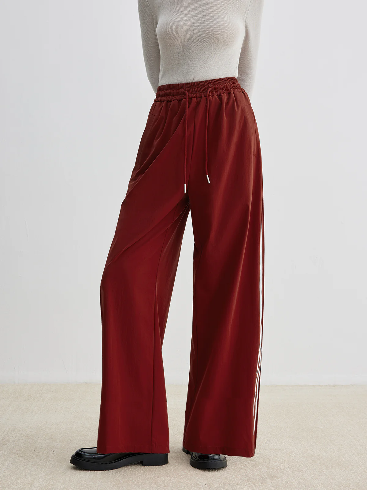 Athleisure Side Pinstripe Drawstring Pants - Takermore