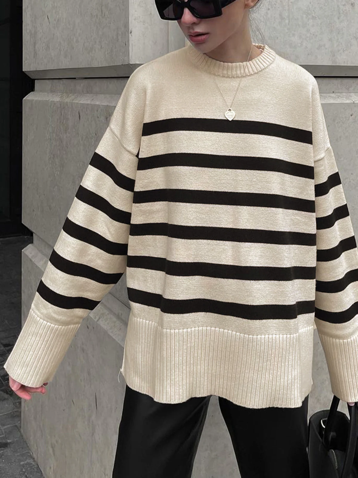 Parisian Stripe Sweater - Takermore