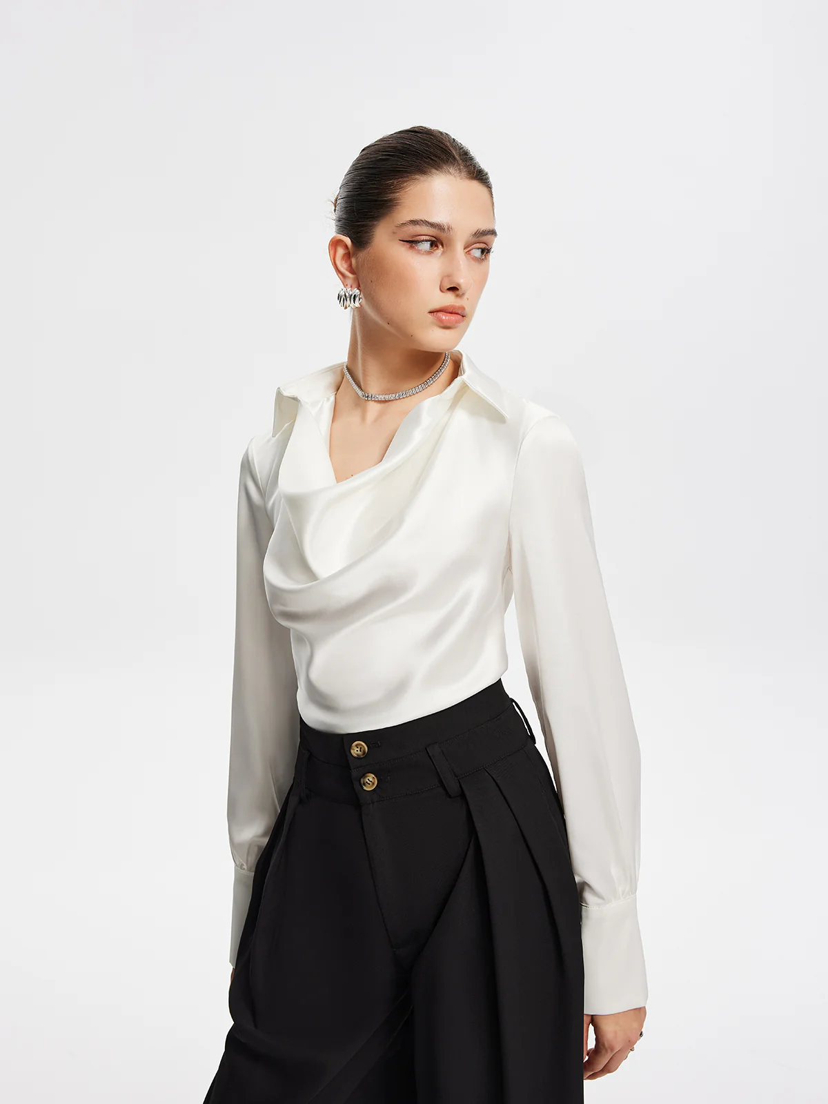 V-Neck Pleated Long Sleeve Blouse - Takermore