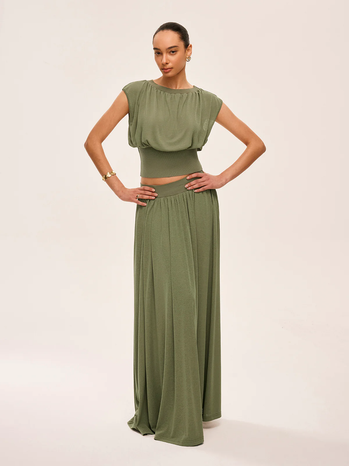 Gathered Waist Top With Flowy Skirt Set - Takermore