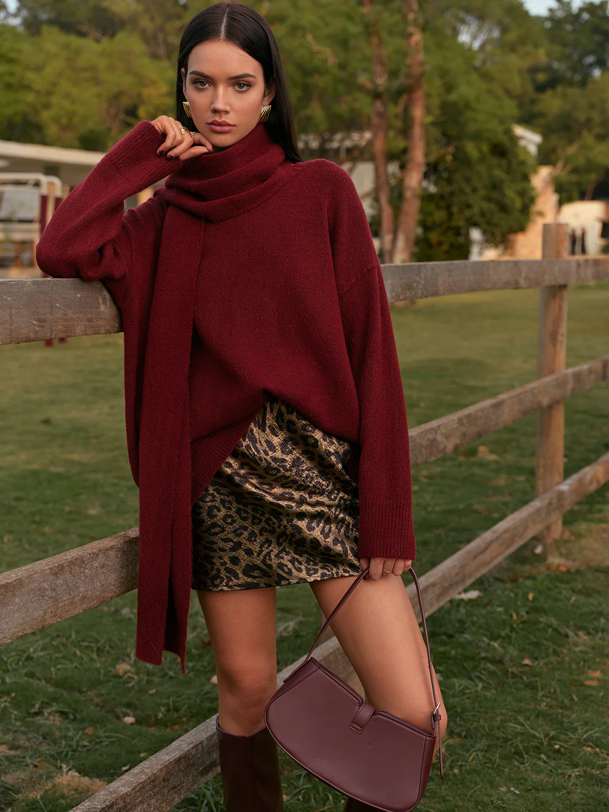 Plain Shift Sweater With Matching Scarf - Takermore