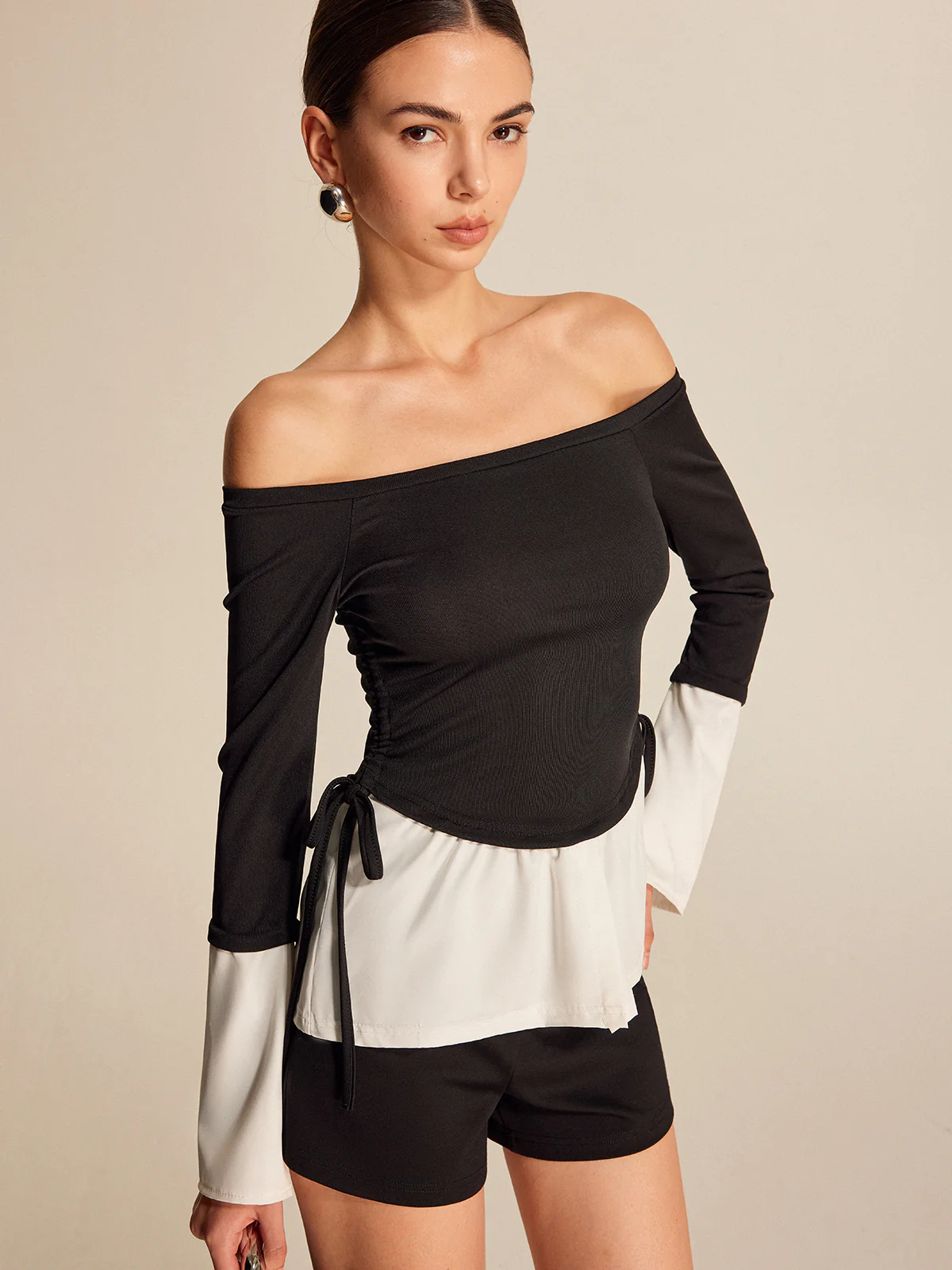 Bold Contrast Off-Shoulder Straight Neck Blouse - Takermore