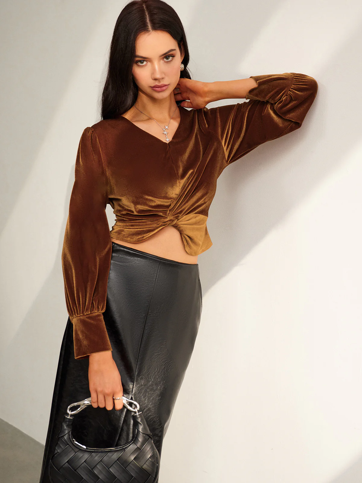 Velvet Pleated Slim Blouse - Takermore