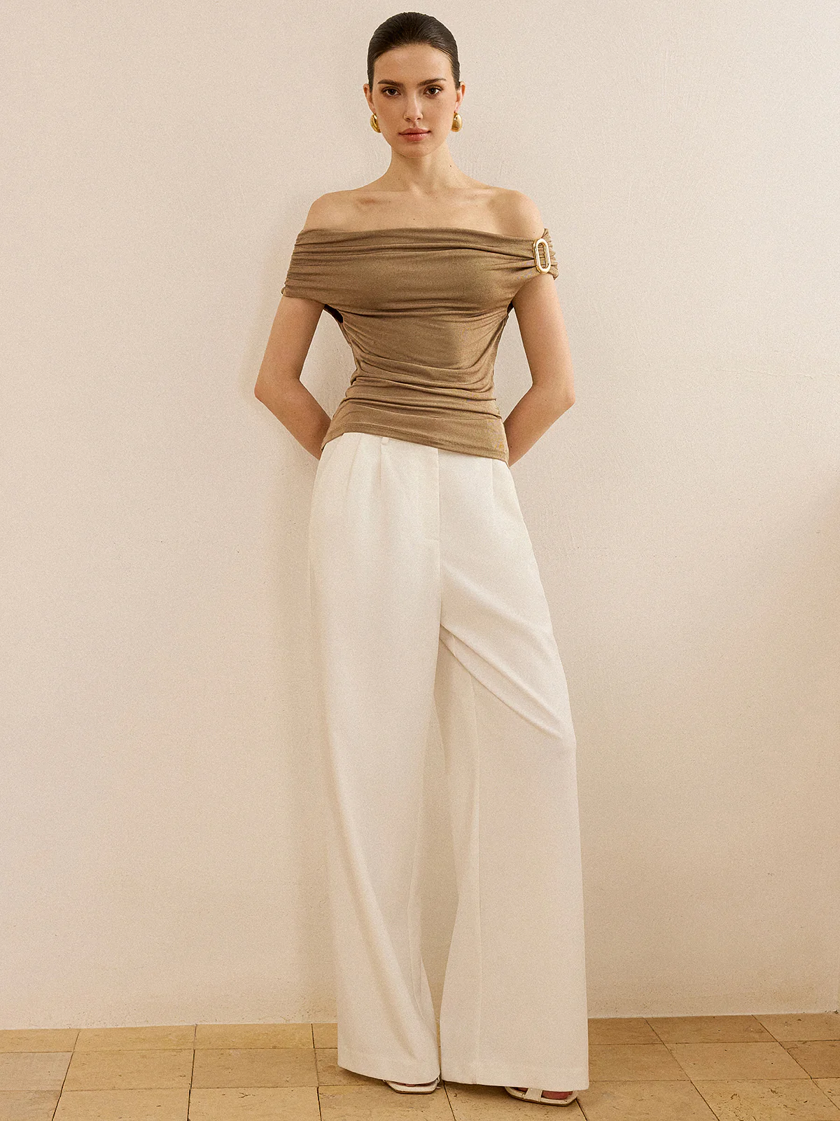 Off-Shoulder Ruched Top with Metal Buckle - Takermore