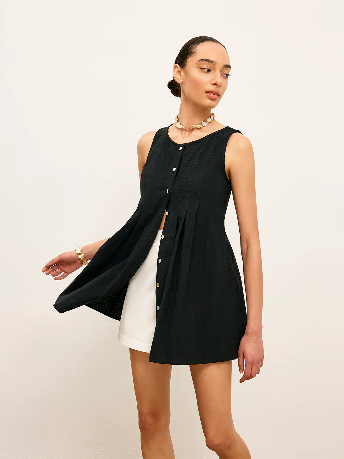 Cotton & Linen Pleated Button-Up Top - Takermore