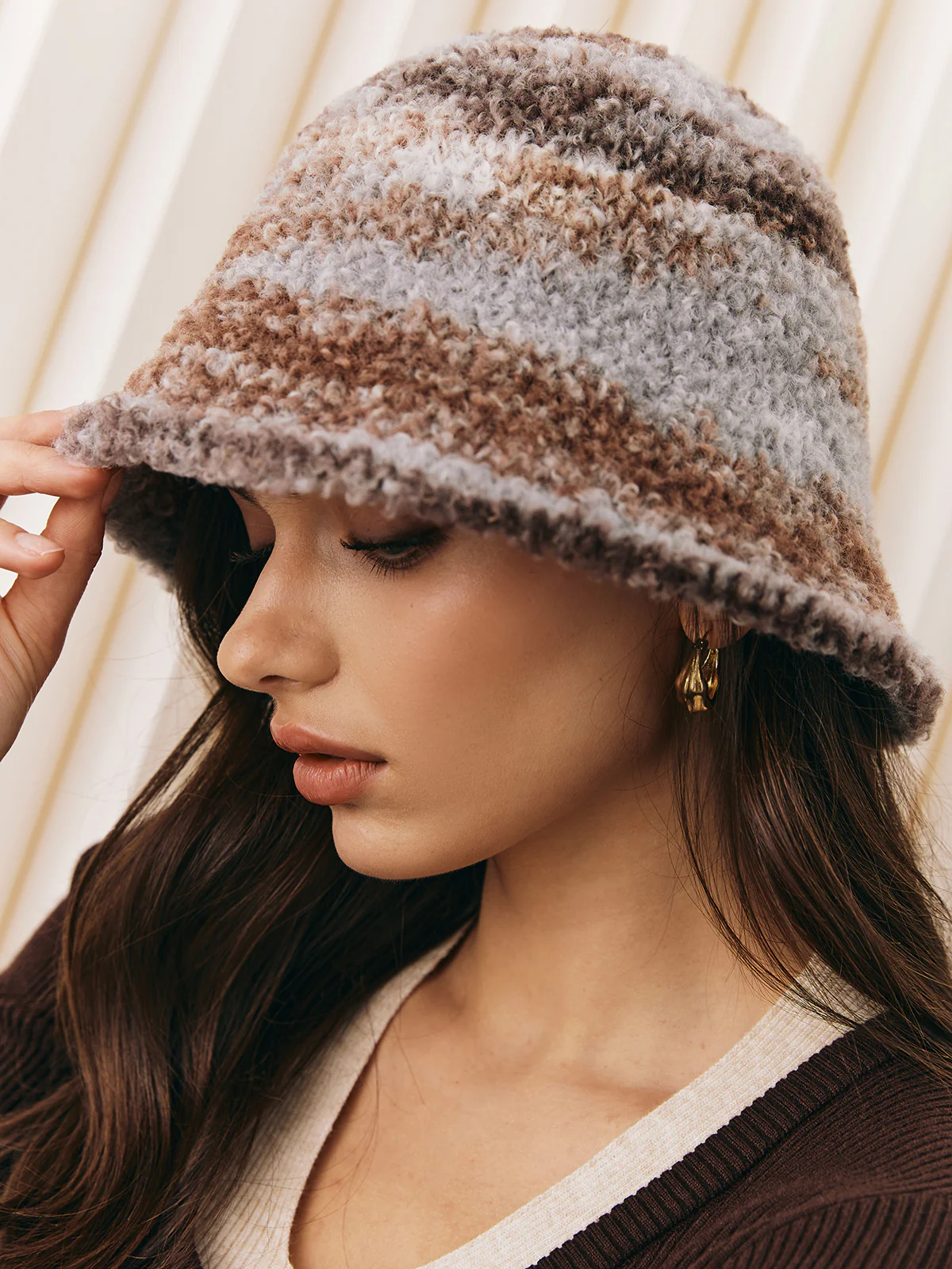 Ombre Plush Bucket Hat - Takermore