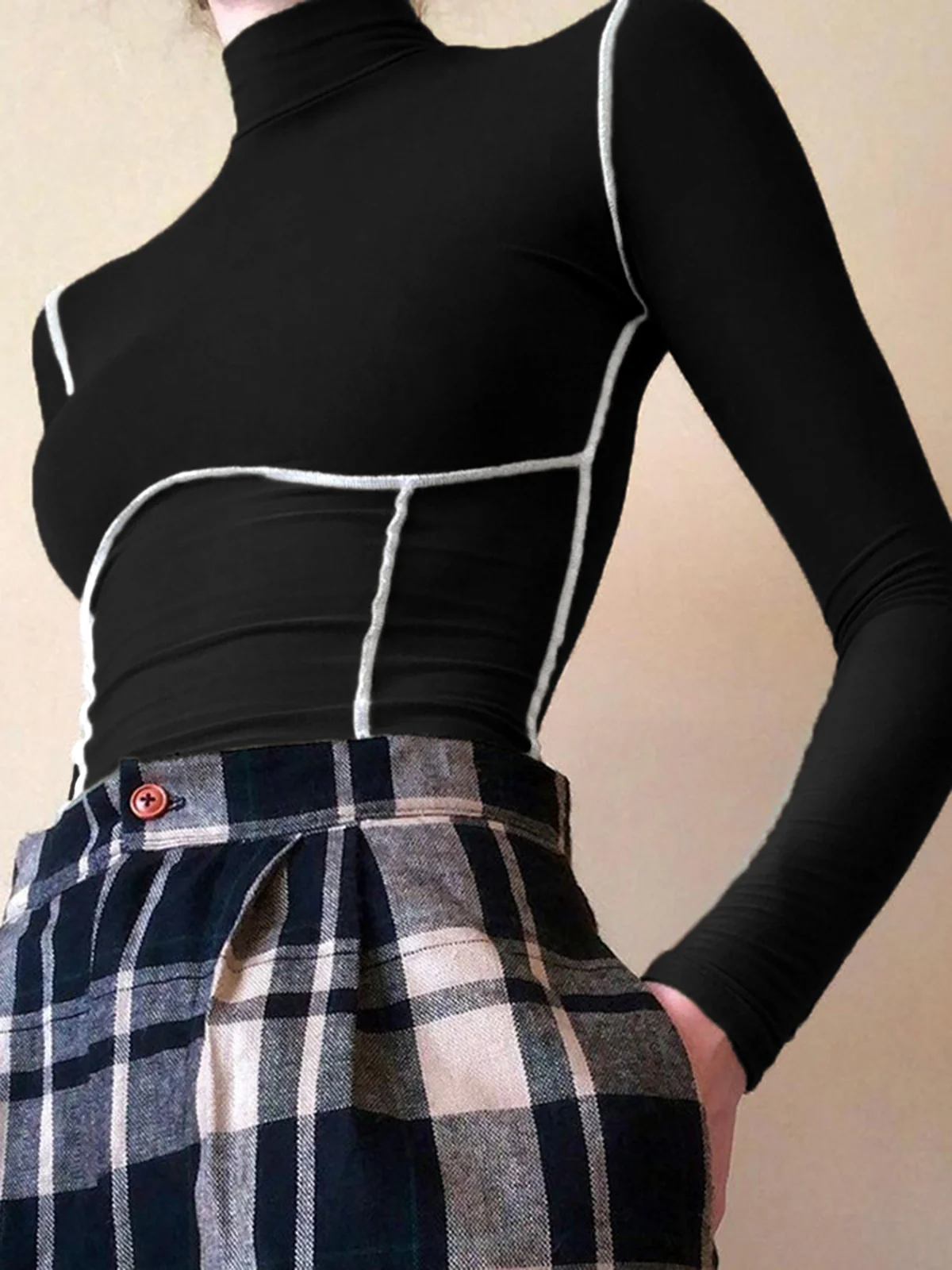 Contrast Trim Mock Neck Long Sleeve Top - Takermore