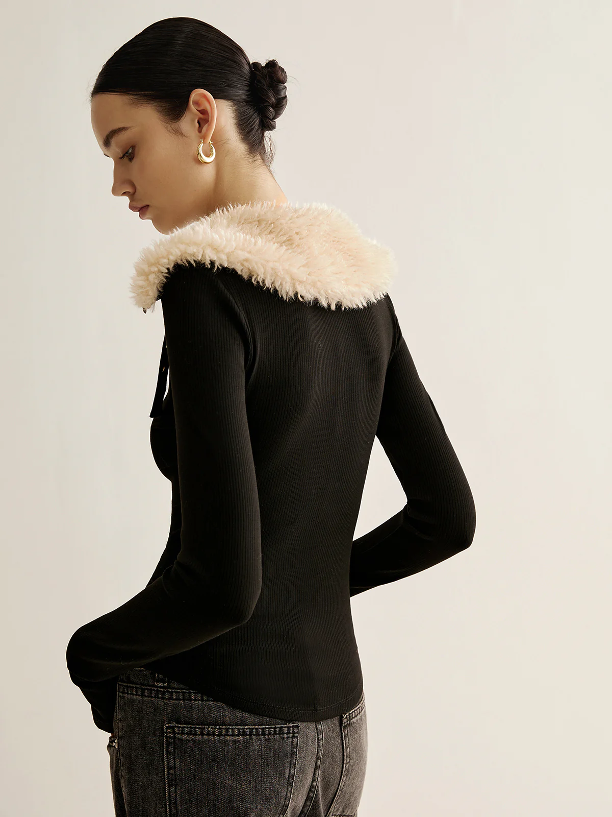 Fuzzy Collar Belt-Design Zipper Blouse - Takermore