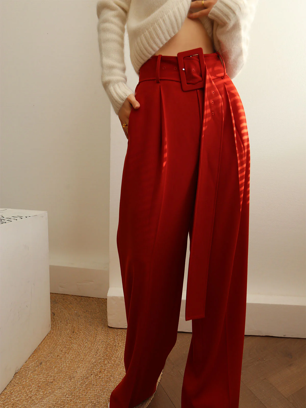 Pleated Wide Belted Pants - Takermore