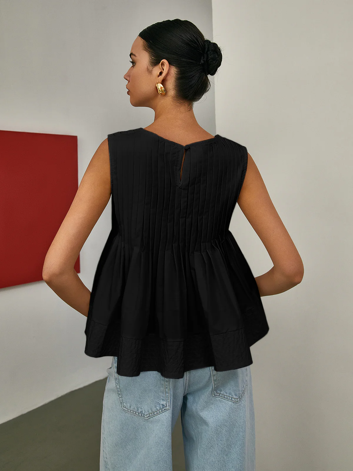 Pleated Peplum Sleeveless Blouse - Takermore