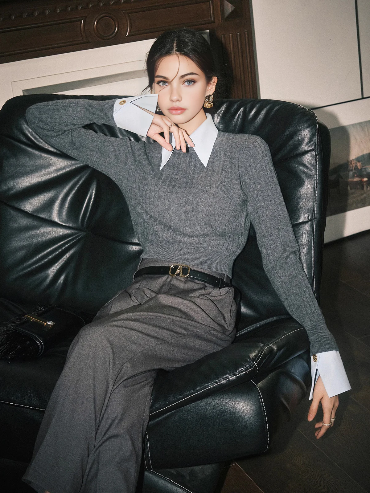 Contrast Trim Soft Lapel Sweater - Takermore