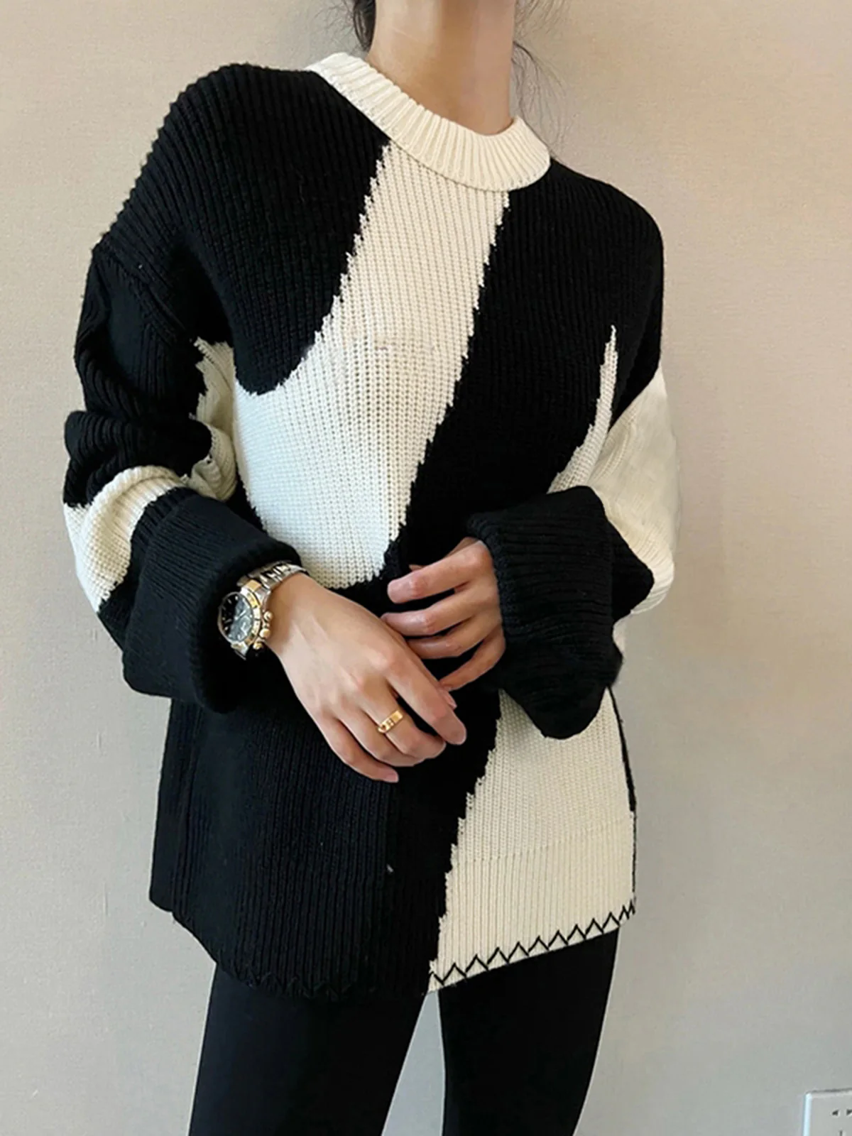 Oversized Zebrataur Sweater - Takermore